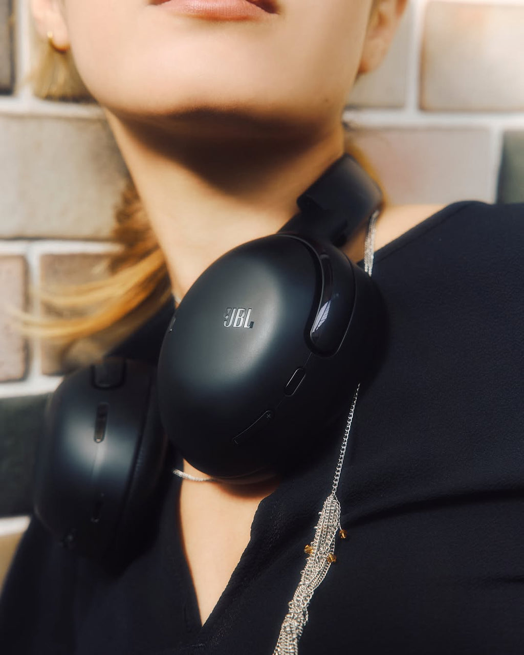 JBL Tour One M3 – Casque Bluetooth ANC Haute Résolution | Son Signature JBL