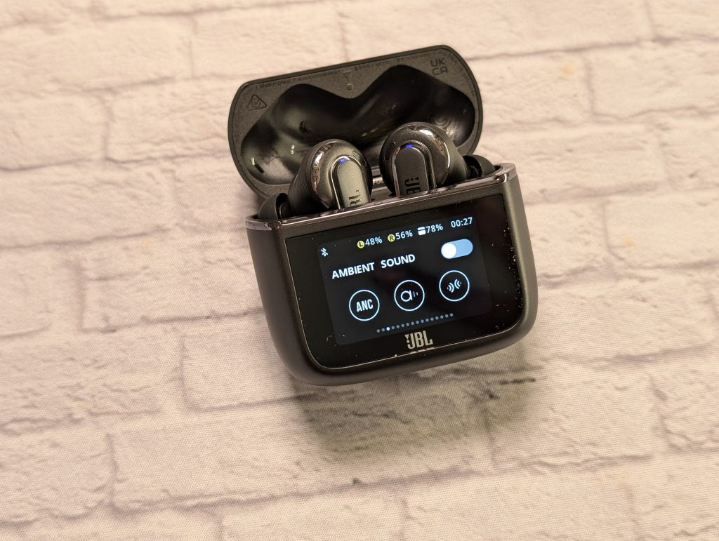 JBL Tour Pro 3 – Immersion Totale. Contrôle Absolu.